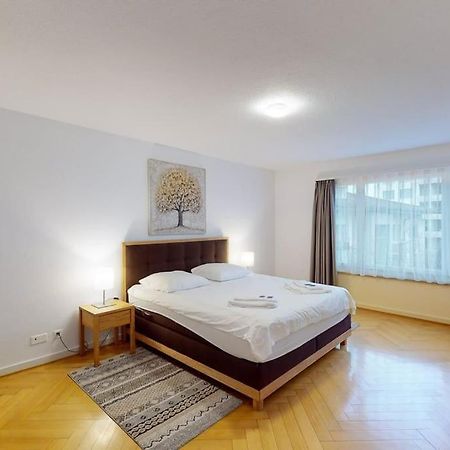 Bright 1 Bedroom Flat In The City Centre Zúrich Exterior foto